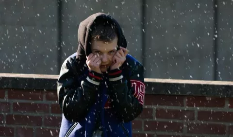 Consejos para ayudar a los niños cuando sienten temor y ansiedad por las tormentas 