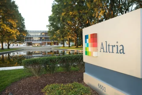 Philip Morris y Altria están en pláticas para una fusión