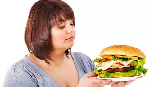 Obesidad afecta más a las mujeres