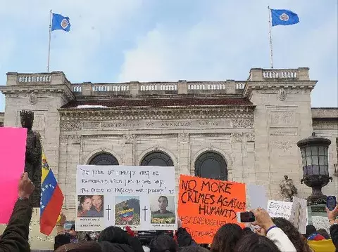 OEA acoge propuesta de Panamá para tratar crisis en Venezuela