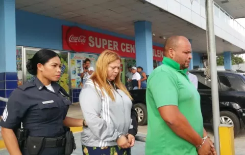 Dictan prisión preventiva a corregidora y a un taxista por presunto narcotráfico 