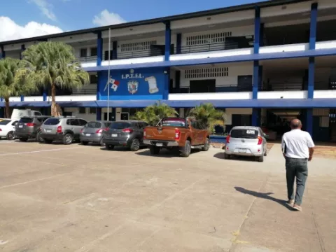 Luto en el Instituto Profesional y Técnico Fernando De Lessep por estudiante asesinada