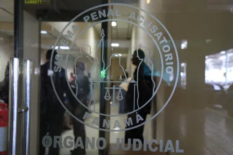 Declaran extinguida causa penal en contra de un sujeto que divulgó foto falsa de la procuradora Kenia Porcell