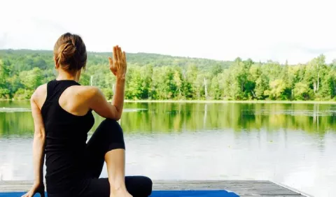 Cuidar las poses de yoga