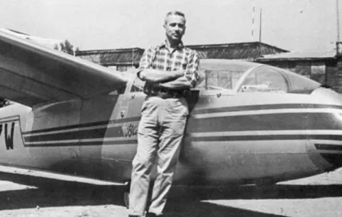 Muere el primer piloto que cruzó la Cordillera de Los Andes en planeador
