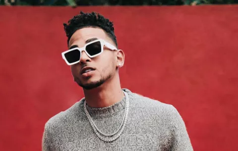 Madre de Kevin Fret asegura que su hijo tuvo relaciones íntimas con Ozuna