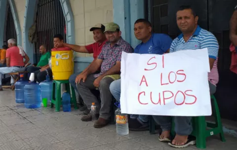 "Palancas" en Chiriquí inician huelga de hambre para reclamar cupos