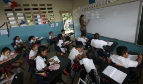 Meduca trata de llenar 120 vacantes para inglés con egresados del programa Panamá Bilingüe