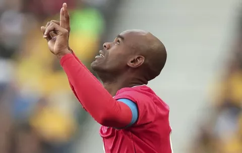Panamá se para firme y logra histórico empate contra Brasil 