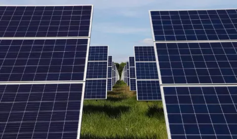 Instalarán 100 paneles solares en edificios   públicos y privados    