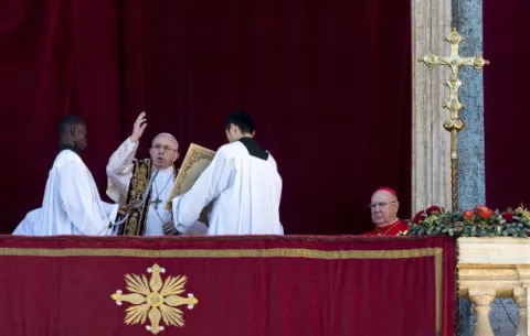 El Papa destaca en el mensaje de Navidad que las diferencias "no son un peligro"