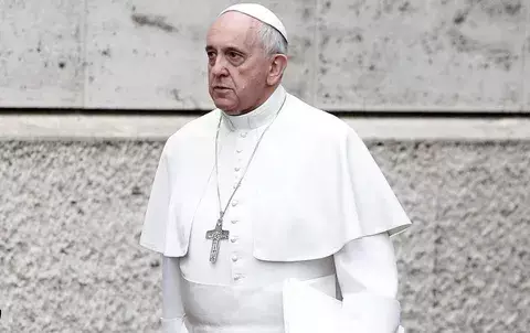 Papa crea nuevo organismo para coordinar todas las actividades económicas