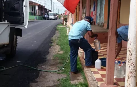 Pariteños tienen una semana sin agua potable