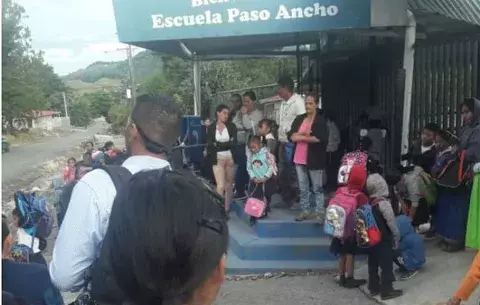 Por falta de docentes se van a paro en escuela de Paso Ancho, distrito de Volcán