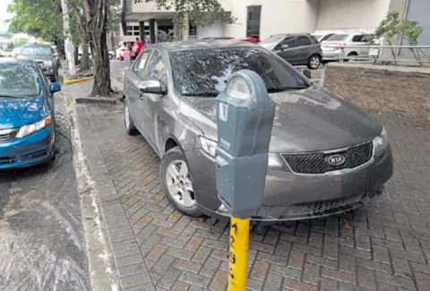 Solo 200 parquímetros de mil  494 de la ciudad de Panamá funcionan 