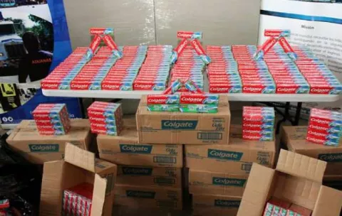 Reportan encías irritadas probablemente por pastas dentales que contienen dietilenglicol