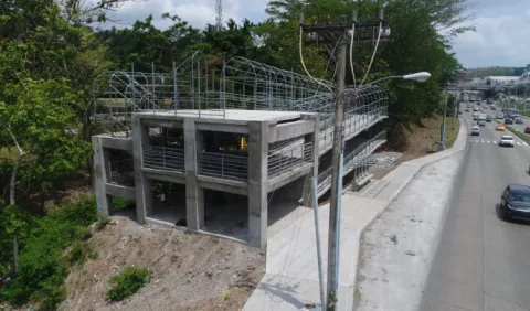 Puente peatonal de la UTP presenta un 83% de avance