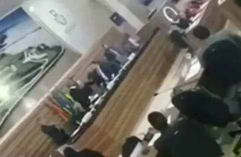 Políticos protagonizan una pelea en Brasil que quedó grabada en video 