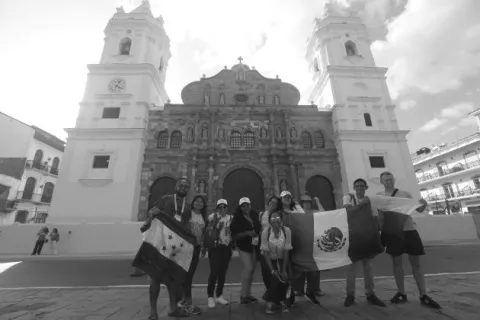 'Knockout' en Turismo