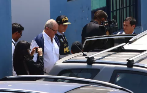 El expresidente peruano Kuczynski es recluido en prisión por el escándalo de Odebrecht