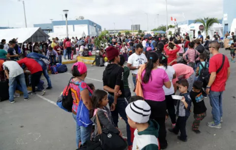Más de 9.000 venezolanos ingresaron a Perú en el último día sin exigencia de visa