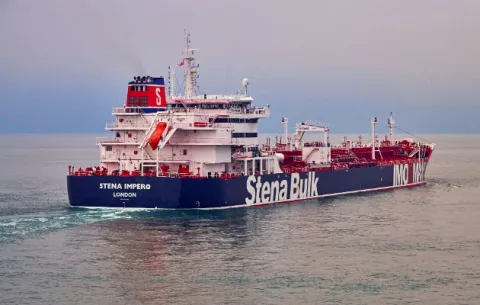Captura de petrolero británico eleva inestabilidad en el estrecho de Ormuz