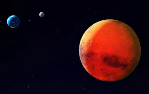 Científica recomienda a seres humanos mudarse a Marte 