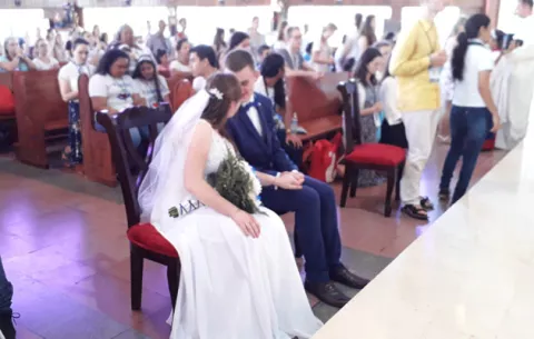 Peregrinos polacos contraen matrimonio durante la pre jornada a la JMJ en Monagrillo