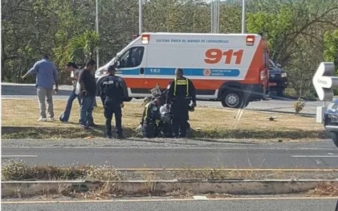 Subteniente del Tránsito de la Policía Nacional es atropellado en área de Chame 