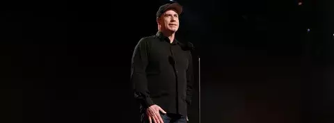 Travolta se disculpa por decir mal Idina Menzel 