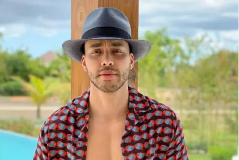 Candentes fotos de Prince Royce