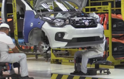 Producción industrial de Brasil bajó 2.5 por ciento en julio pasado