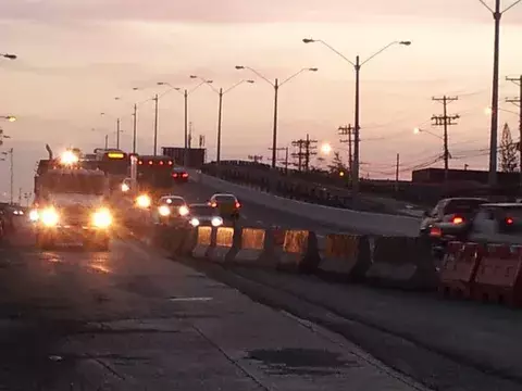 Abren nuevo puente vehicular a la entrada de Pedregal