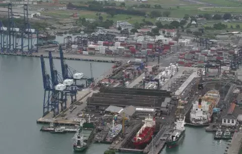 Usuarios de la Zona Libre hacen llamado enérgico al Gobierno ante paro de labores en Panamá Ports