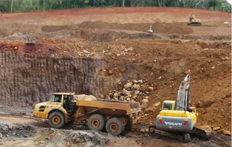 Querellan penalmente a Consorcio Loma Cová por medio millón de dólares 