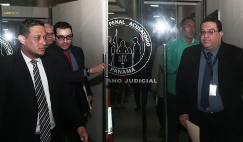 Errores de formalidad harían caer recursos contra fallo en caso de Ricardo Martinelli
