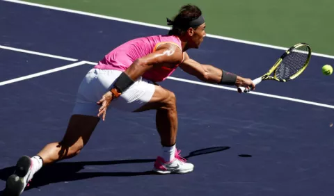 Rafa Nadal lesionado de la rodilla sale de Indian Wells
