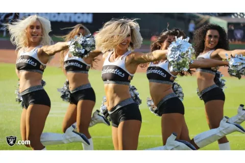 Conoce a las chicas de los Raiders de Oakland