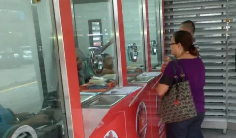 No hay donde recargar tarjeta de metrobús en el área norte