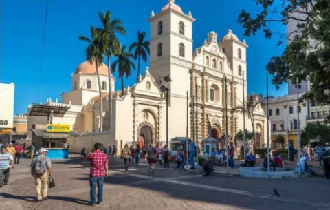 Reducir subempleo es uno de los retos de Honduras, dice ministro de Trabajo