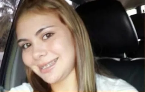 La escurridiza Reina del Sur cruza de Panamá a Colombia