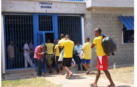 Privados de libertad podrían limpiar parques municipales para resocializarse