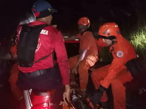Adulto mayor extraviado en Sabanitas es rescatado con síntomas de deshidratación 
