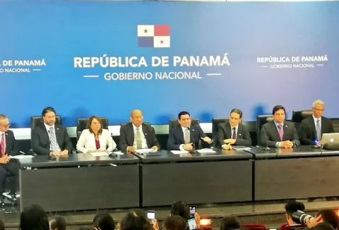 Universitarios lanzan ultimátum al Gobierno por tema de equiparación laboral