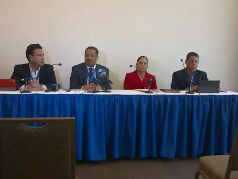 Independientes y sociedad civil satisfechos con labor del TE