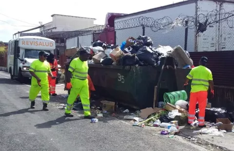 Anuncian que no saldrán a recoger la basura en el distrito de San Miguelito