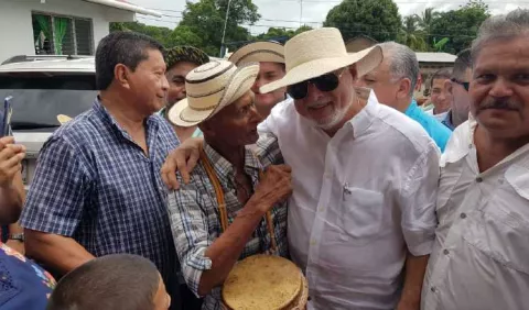 Ricardo Martinelli encabezó  movilización para lograr renovación total de CD