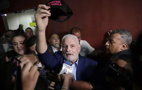 "Cometí errores y me arrepiento", la carta de Ernesto Pérez Balladares a Ricardo Martinelli