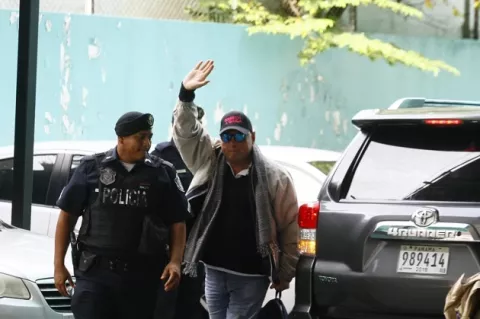 Defensa realiza contrainterrogatorio a "Popi" Varela hoy en caso Ricardo Martinelli