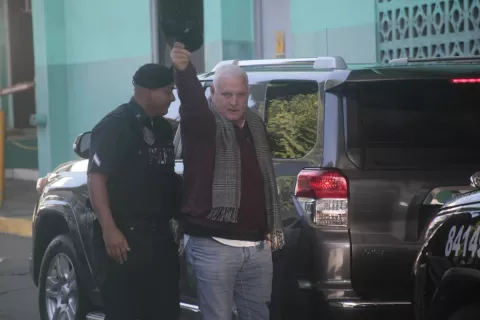 Fiscalía pierde el tiempo con interrogatorio a dos primeros testigos, asegura Sidney Sittón 